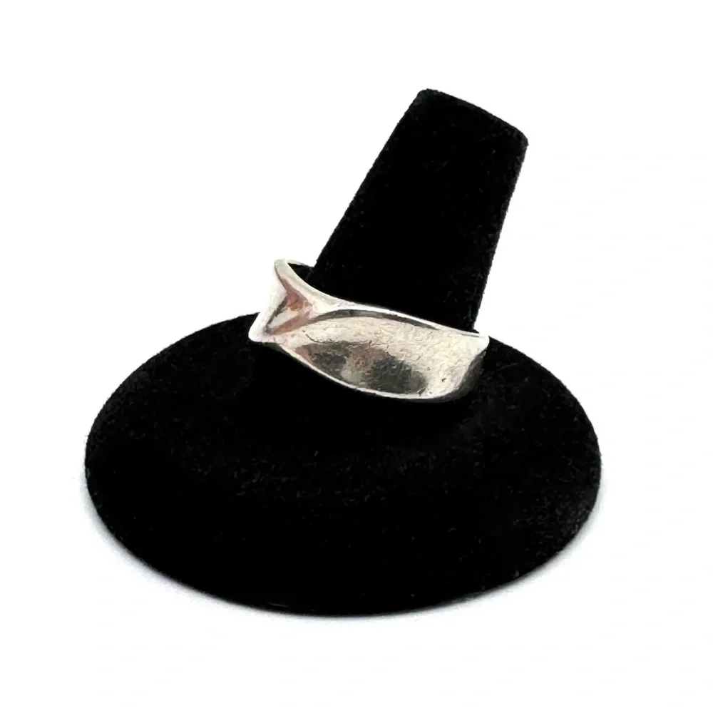 Sterling Silver Twisted Band Ring Size 10 1/2
